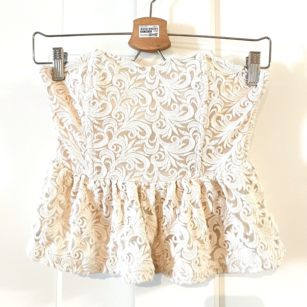 Pins & Needles S Cream Lace Strapless Tank Top